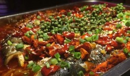 爆料哥吃青花椒鱼视频,爆料哥亲尝美味，辣度与鲜香并存