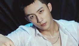 圈内人爆料黄景瑜宋茜,圈内人爆料，这对明星情侣甜蜜互动引关注