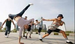 抖音网红舞蹈吃瓜,瓜田里的舞蹈狂欢